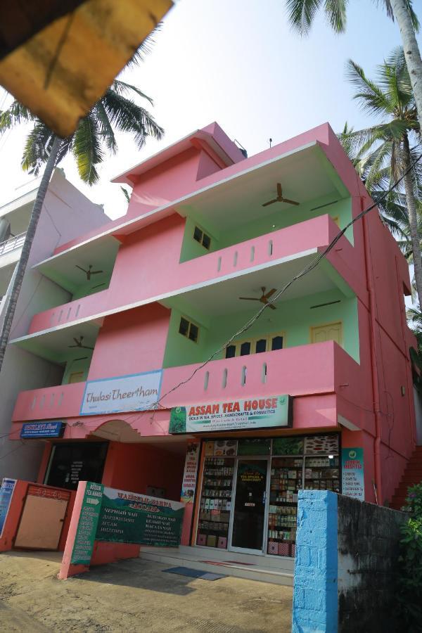 Shirleys Beach Hotel Kovalam Exterior photo